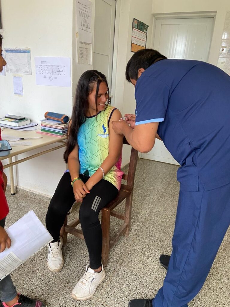 Vecinos originarios de Pozo del Tigre recibieron completas atenciones de salud