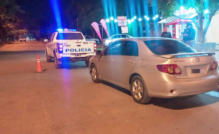 Detuvieron a automovilista por poner en riesgo la seguridad del tránsito