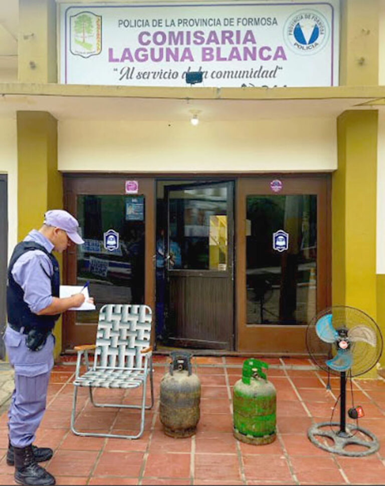 Detuvieron a trespersonas y recuperaron varios objetos