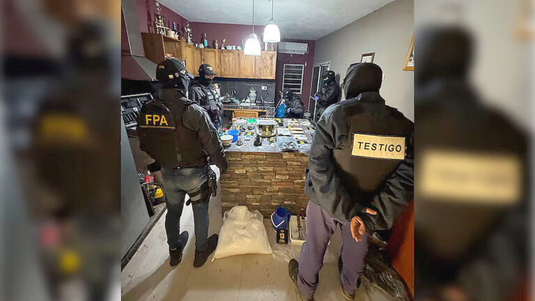 Desbarataron una banda narco familiar en Córdoba e incautaron más de 12 kilos de cocaína