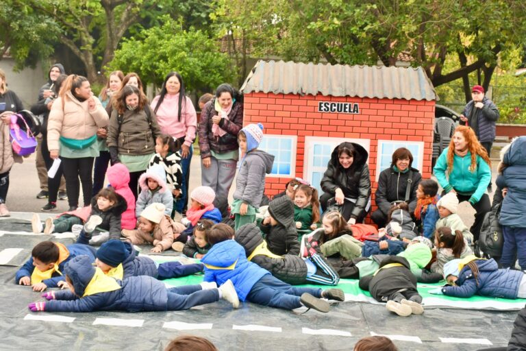El Municipio conmemoró el Día Nacional de la Seguridad Vial junto a estudiantes de nivel inicial