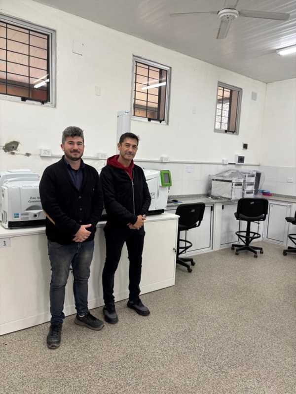 Capacitación en cromatografía gaseosa para investigadores de la UNaF