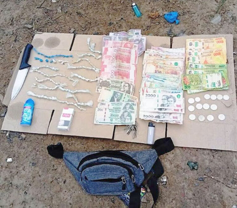 Atraparon a un dealer paraguayo con más de 100 dosis de cocaína