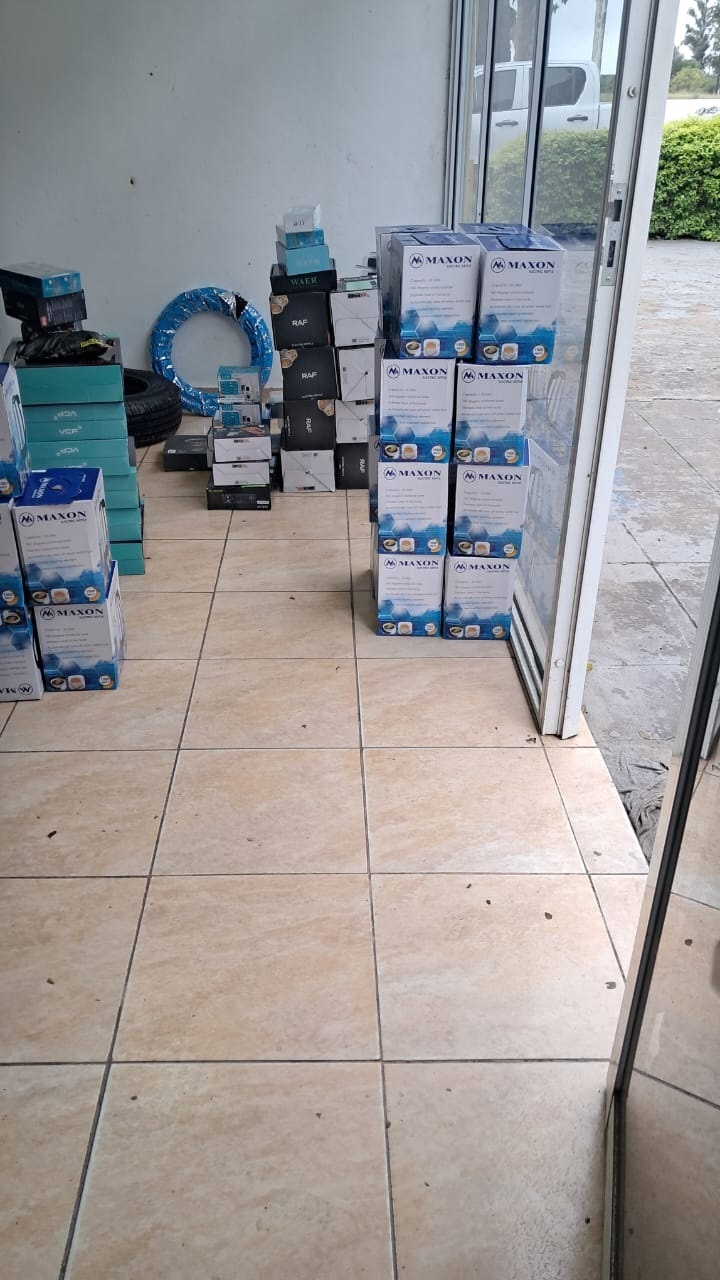 Durante un control sobre Ruta Nacional 11, secuestraron importante cantidad de mercaderías