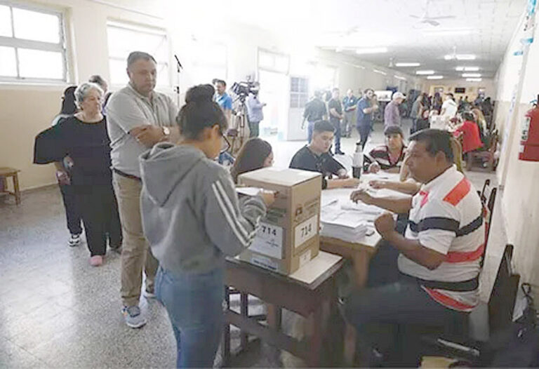 Autoconvocados presenta propuestas ante la reforma constitucional en Formosa