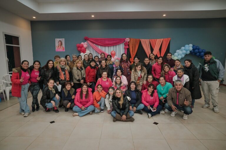 Argañaraz acompañó una muestra de talleres: El Modelo Formoseño es el camino para seguir haciendo