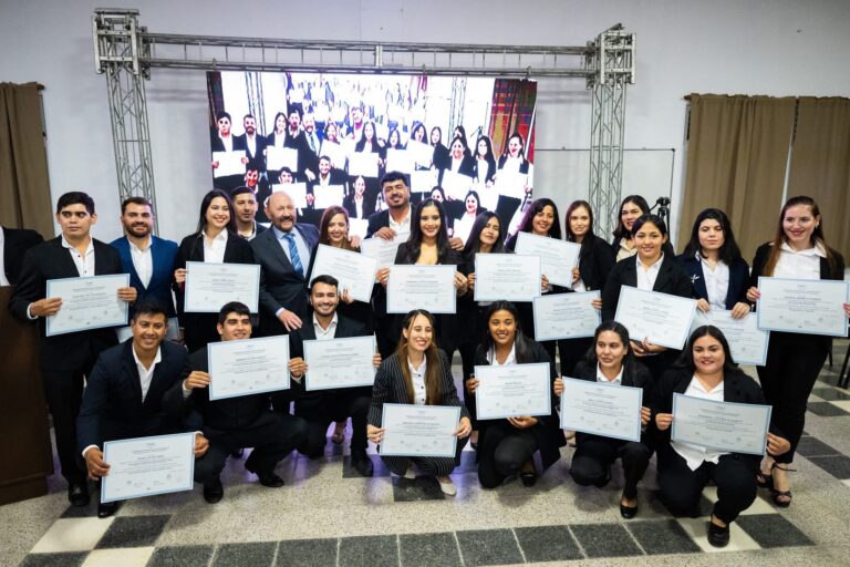 Gildo Insfrán saludó a la comunidad educativa de la UPLaB a tres años de su creación