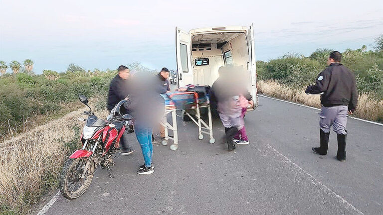 Ruta 86: dos mujeres cayeron de una moto y una terminó hospitalizada tras quedarse dormida la conductora