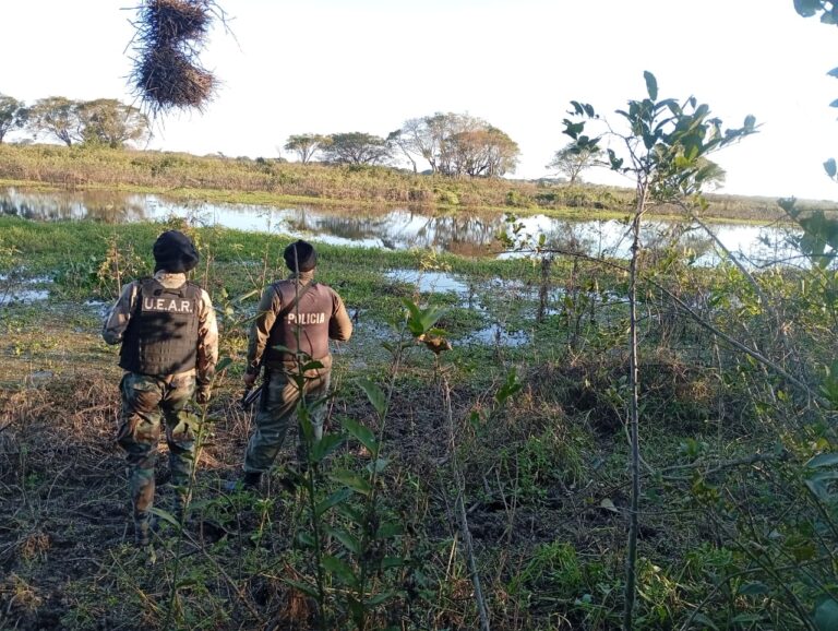 Herradura:la Policía realizó recorridas en la ribera del río Paraguay