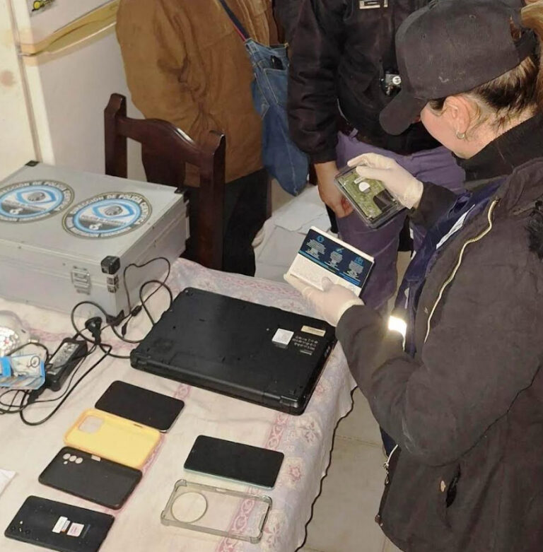 Operativo internacional: la Policía de Formosa allanó dos viviendas y secuestró equipos informáticos