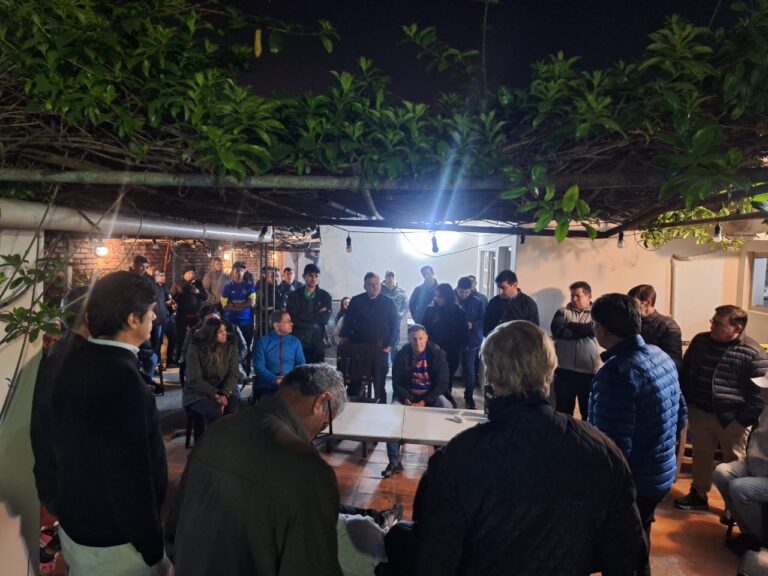 Importante reunión de dirigentes radicales de la zona norte y Clorinda con los candidatos delFrente La Libertad Avanza