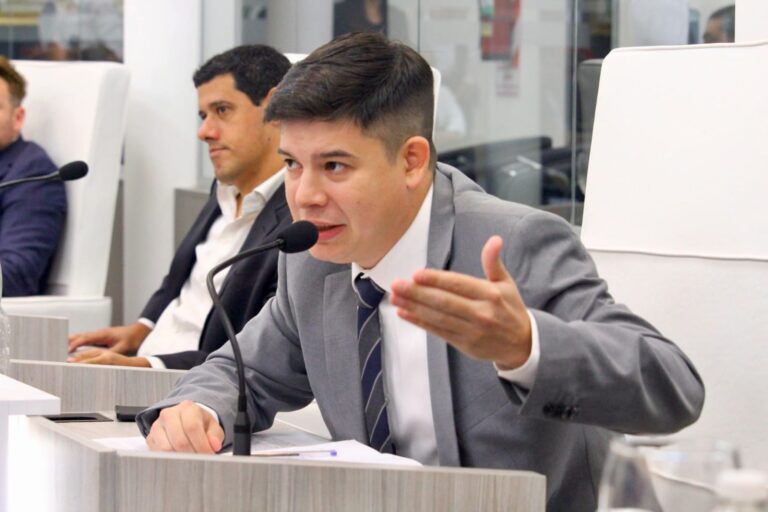 Enzo Casadei afirmó que la UCR es la  principal fuerza opositora en Formosa