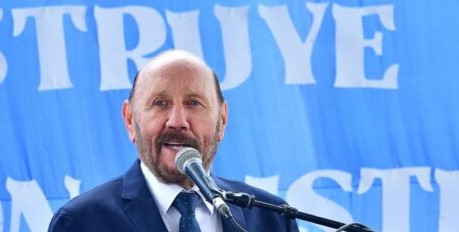 Insfrán en campaña: Espero que nos acompañen así tenemos mayor representación en el Congreso