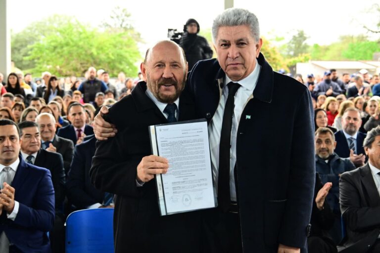 Brignole celebró una jornada de inauguraciones en El Colorado