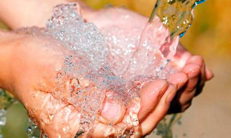 Los días2 y 3deseptiembrevence su factura de Aguas de Formosa