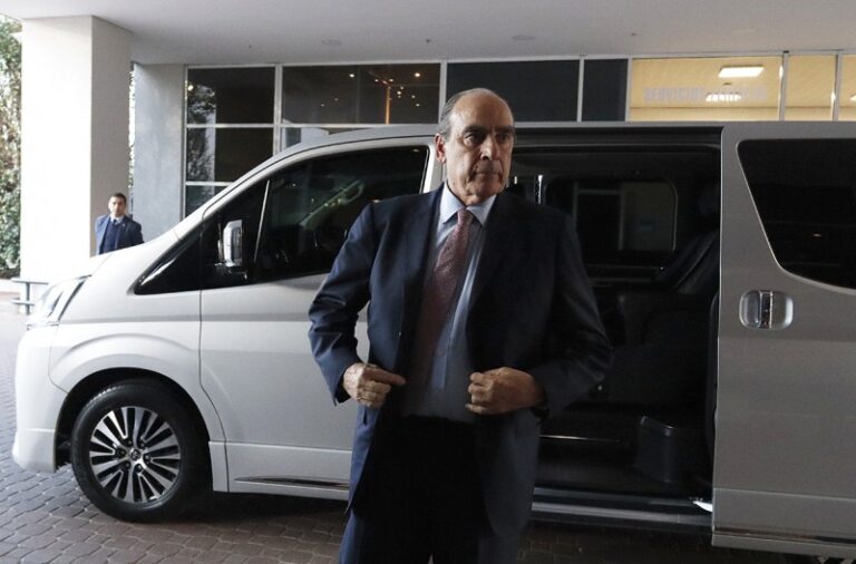 Francos blanqueó que el gobierno discute el despido de Lule Menem