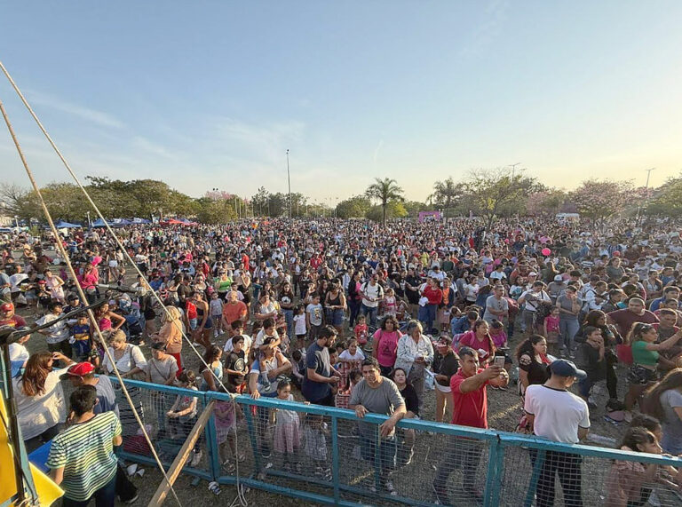 Más de 25 mil personas participaron de los festivales por el Mes de las Infancias