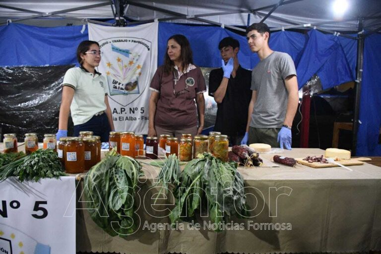 Más de 500 emprendedores participan de la XLI Fiesta Nacional del Pomelo