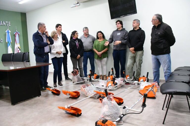 MUNICIPIO DE EL COLORADO REALIZÓ NUEVA INVERSIÓN EN MOTOGUADAÑAS, PARA LA DEMANDA DE SERVICIOS