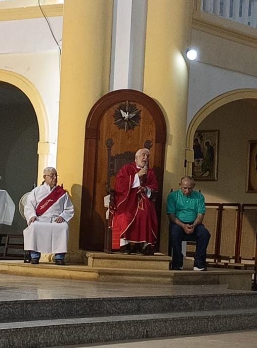 La Cruz, una Esperanza Viva: Reflexiones desde la Homilía de Monseñor Conejero