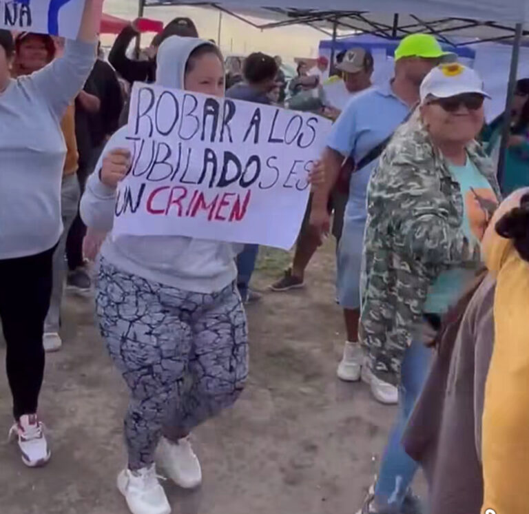 Tensión en el Barrio 28 de Junio: Un Operativo de Asistencia Social se vio afectado por la Hostilidad Política