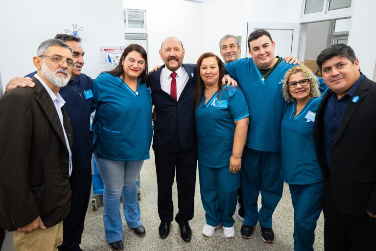El Gobernador saludó a los empleados públicos provinciales en su día