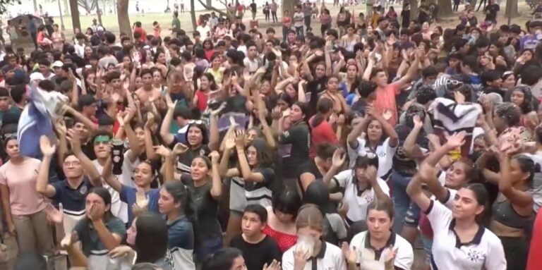 En El Colorado Preparativos para los Festejos Estudiantiles: Desfile de Carrozas y el Tradicional Picnic