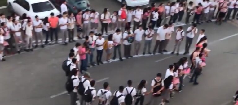 Intensos Preparativos Previendo la llegada del Octubre Rosa