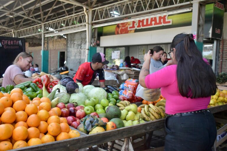 El Mercado Frutihortícola se consolida como un espacio fundamental para productores locales