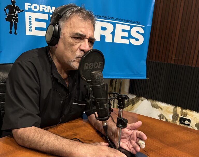 Blas Hoyos: La nueva Constitución  reglamenta sesgo Castrochavista