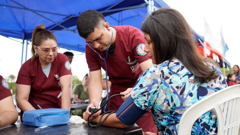 El Gobierno provincial brindó un total de 3723 prestaciones de salud en los barrios Villa del Carmen y Puente San Hilario