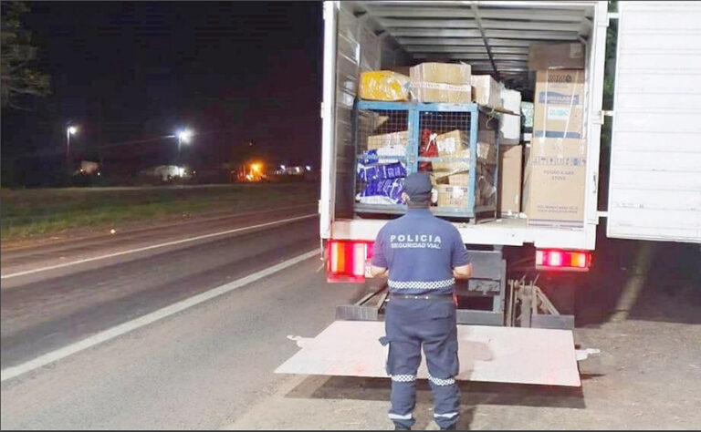 Secuestraron mercaderías sin aval aduanero por más de 8 millones de pesos
