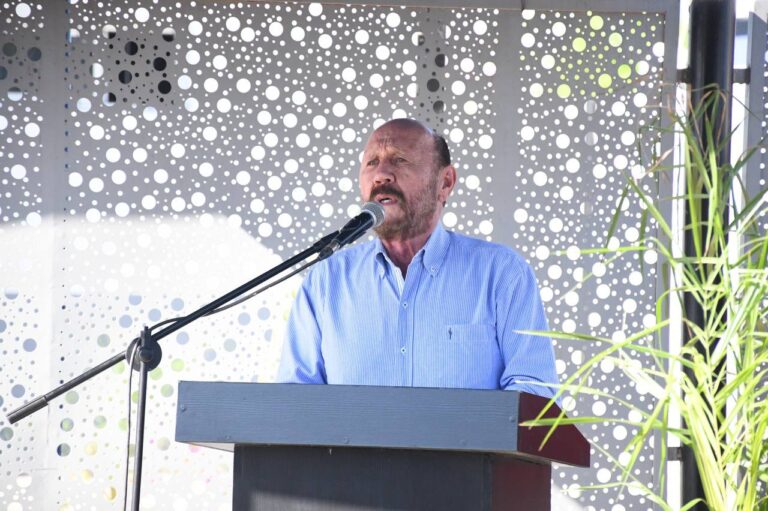 El Gobernador inauguró la Pileta Municipal en la localidad de Belgrano