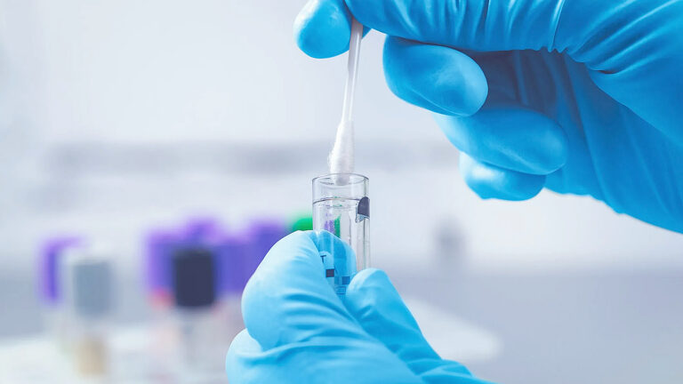 Coronavirus: la provincia registra un leve descenso de casos positivos