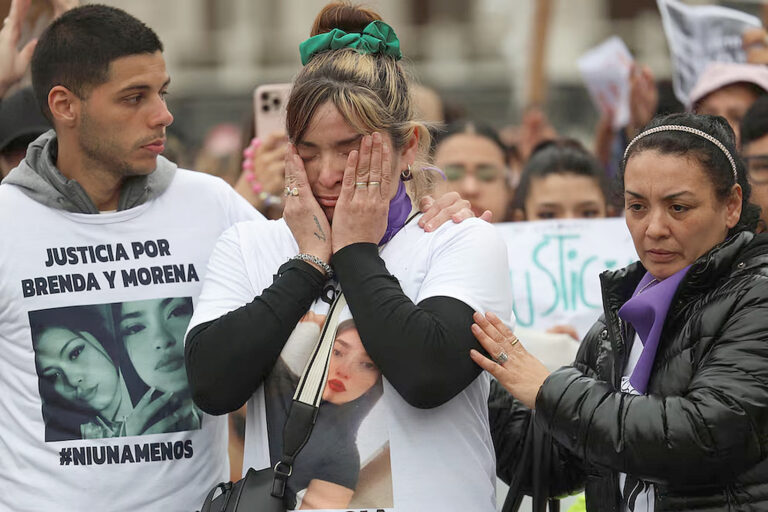 Triple femicidio narco: la madre de una de las víctimas puso en duda la autoría de Pequeño J