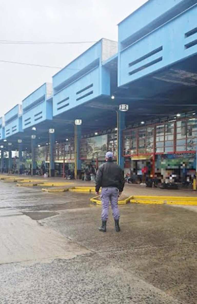 Cuatro hombres fueron aprehendidos en distintos procedimientos policiales