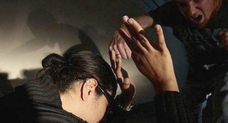 Grave ataque por violencia de género: una joven fue apuñalada por su ex pareja en San Francisco