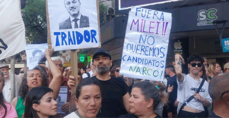 En Mendoza. Milei no pudo pisar la peatonal