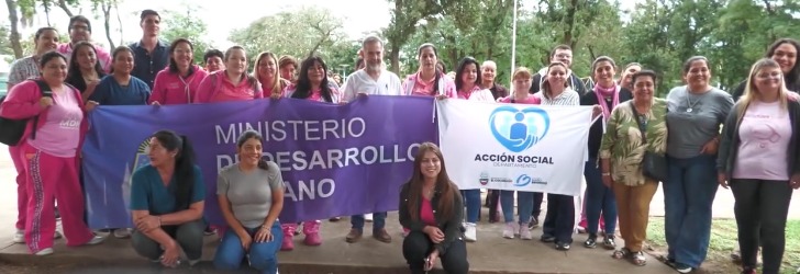 La Comunidad de El Colorado se Preparaen Concientizar EN la Prevencióndel Cáncer de mama