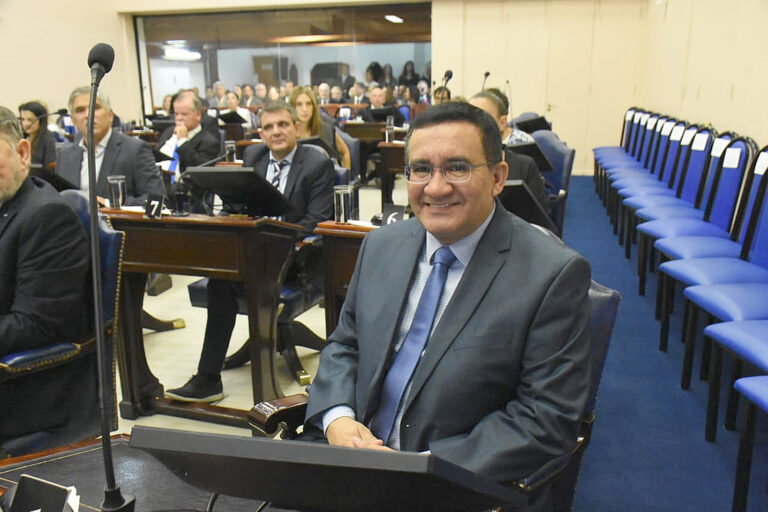 Fuerte Crítica a la Inactividad Legislativa en Formosa: Un Parate Injustificado