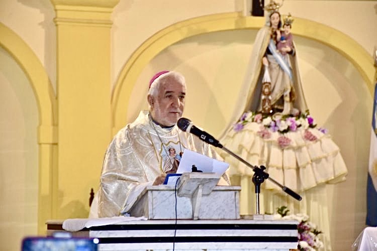 El Llamado a la Misericordia y a la Opción por los Pobres, tema central de la Homilía del Obispo Conejero