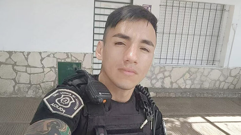 Tragedia en José C. Paz: un policía de 27 años murió tras chocar con su moto durante una persecución