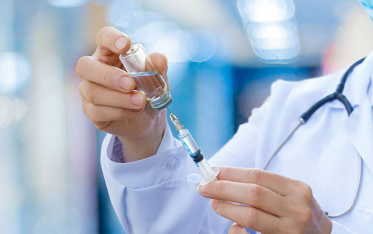 Casos de COVID-19 en descenso esta semana