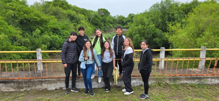 Jóvenes de Clubes Digitales de Formosa participan del concurso Solve for Tomorrow 2025 de Samsung a través de proyectos innovadores
