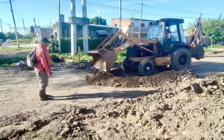 El Municipio profundizó el mantenimiento de calles y desagües pluviales