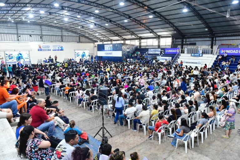 El Club San Martín estuvo colmado para el curso de Mi Primera Licencia