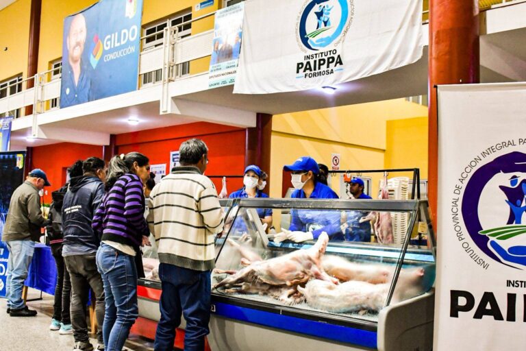 Pago a productores paipperos por las ventas de chivitos
