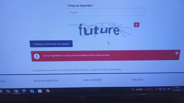 Indignación de padres por la falta de cupos en preinscripciones online a colegios secundarios