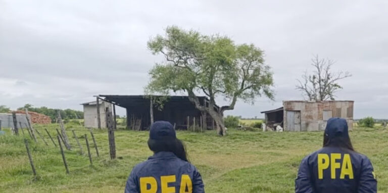 Pasó 10 años esclavizado en un campo: mataba animales para comer y tomaba agua de pozo