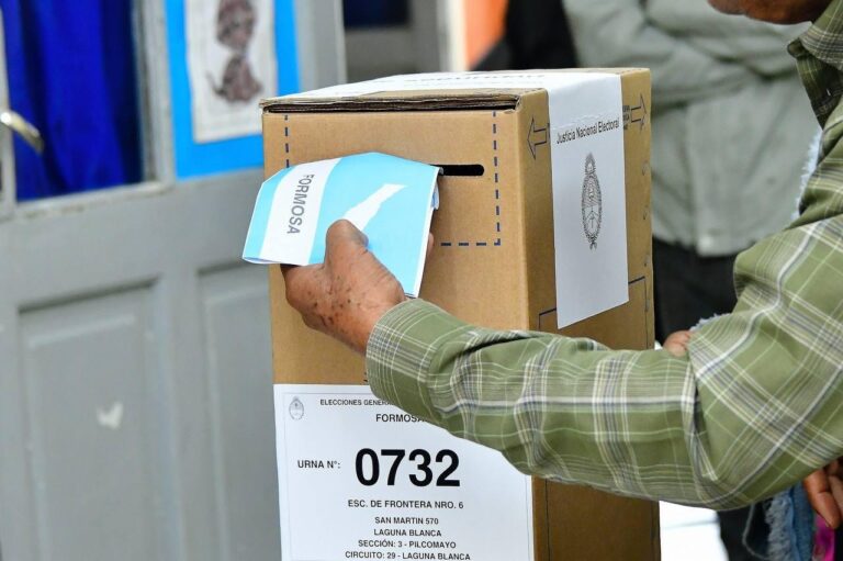 La CNE ratificó la validez de los votos en las mesas del Namqom y rechazó la impugnación de LLA